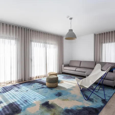 And The Sea Aparthotel 4*