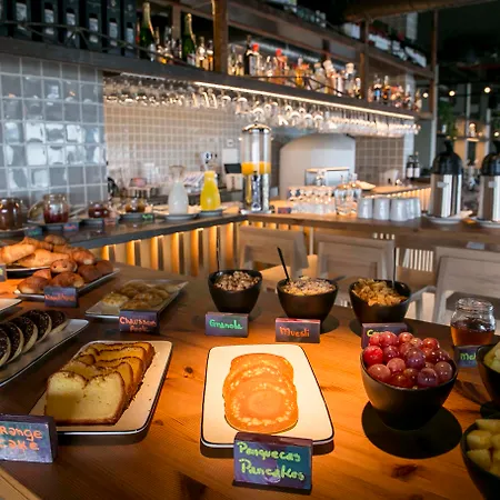 Hotel apartamentowy And The Sea Ericeira