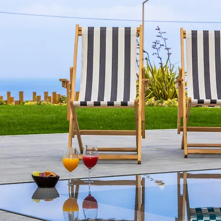 And The Sea 4* Ericeira