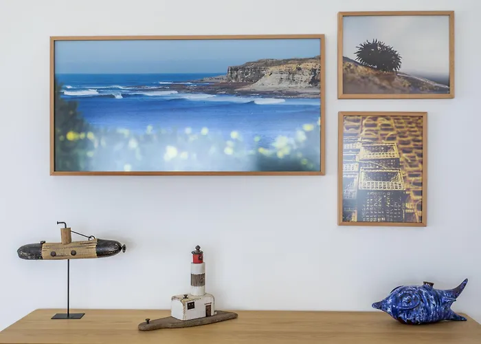 And The Sea アパートホテル 4*