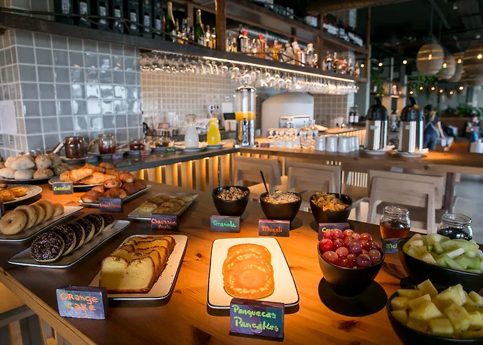 アパートホテル And The Sea エリセイラ