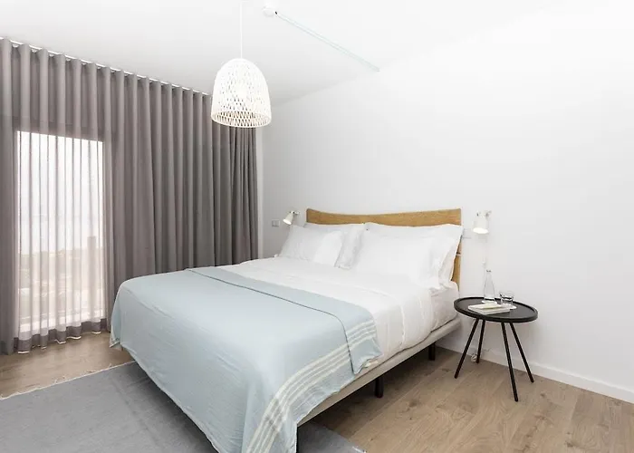 And The Sea エリセイラ