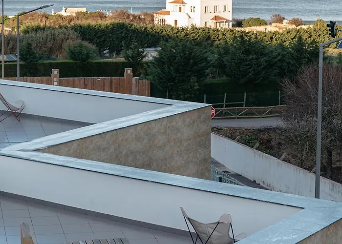 アパートホテル And The Sea エリセイラ