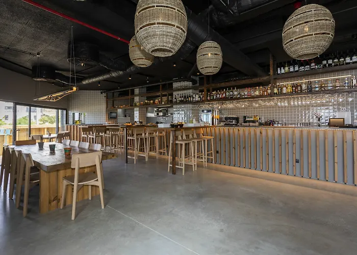 And The Sea エリセイラ