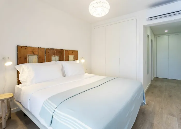 And The Sea Lejlighedshotel 4*