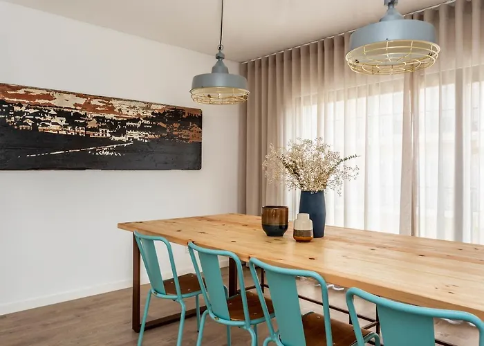 アパートホテル And The Sea 4*